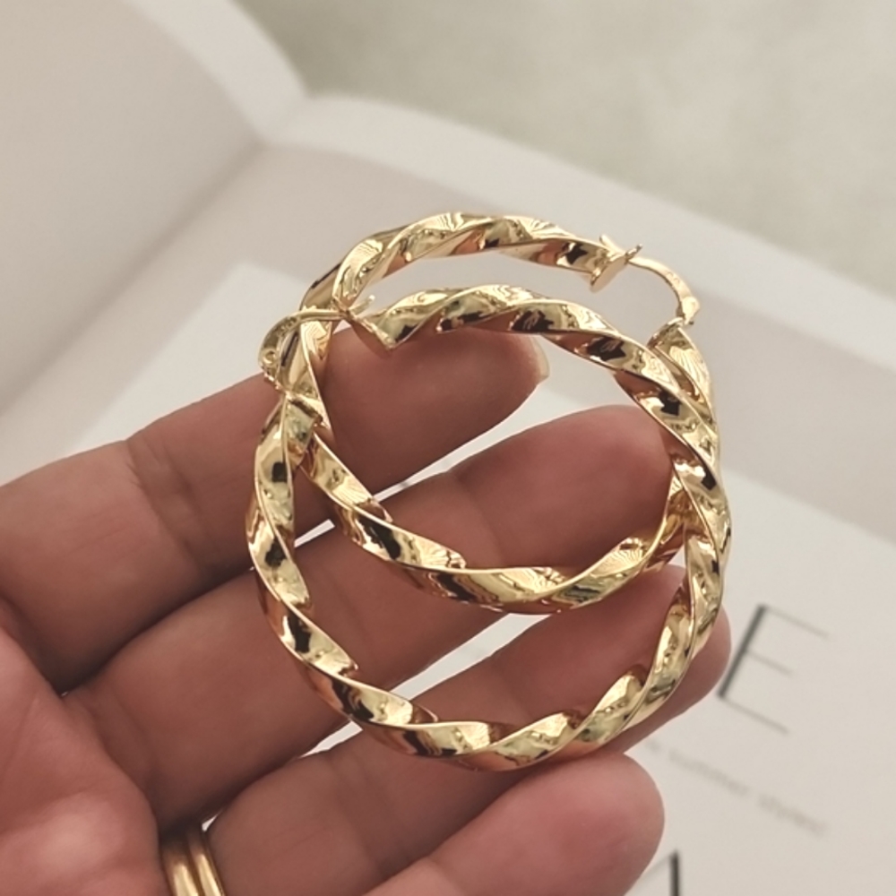 GOLD Hoop Earrings Twisted Chunky Thick Hoops Y2K Statement Hip Hop - Picture 6 of 14